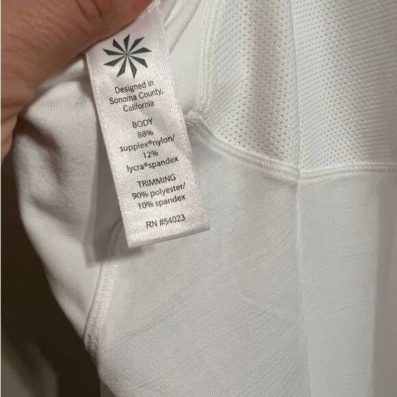 Athleta Daydreamer Racerback White Fitted Workout Tank Top Sz. S - Picture 7 of 7